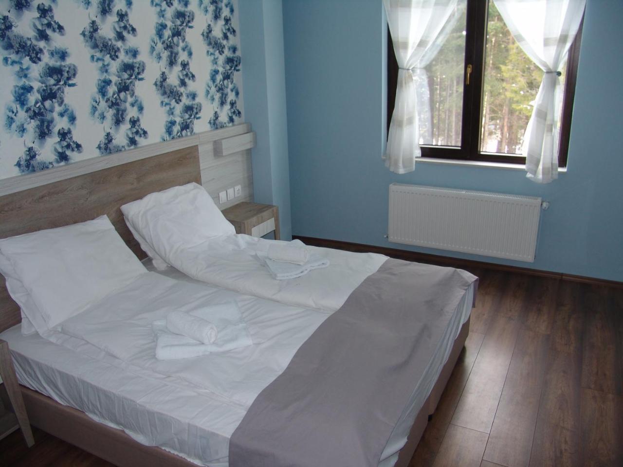 Berghof Eva - Hotel Panichishte Luaran gambar